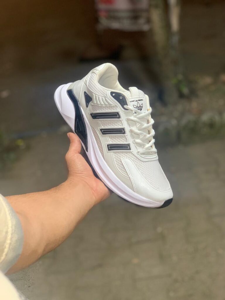 کتونی عرفان آدیداس برند سفید مشکی