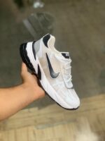 نایک v2سفید زن (۴۵۹)