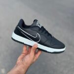 نایک مشکی سایه سفید(۵۹۴)