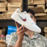 دراگون سفید(۶۰۵)