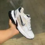 نایک v2سفید زن (۴۵۹)