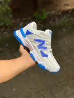 نیوبالانس 9060 سفید آبی (۵۲۱)