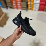 نایک ۲۷۰ مشکی تمام (۵۷۹)